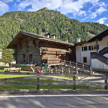 Chalet Larsech By Ama Val Di Fassa Pera Exterior photo